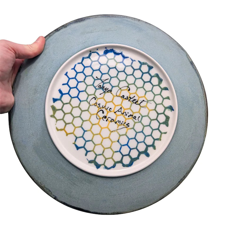 Hummingbird Dinner Plate, 10.5 inch