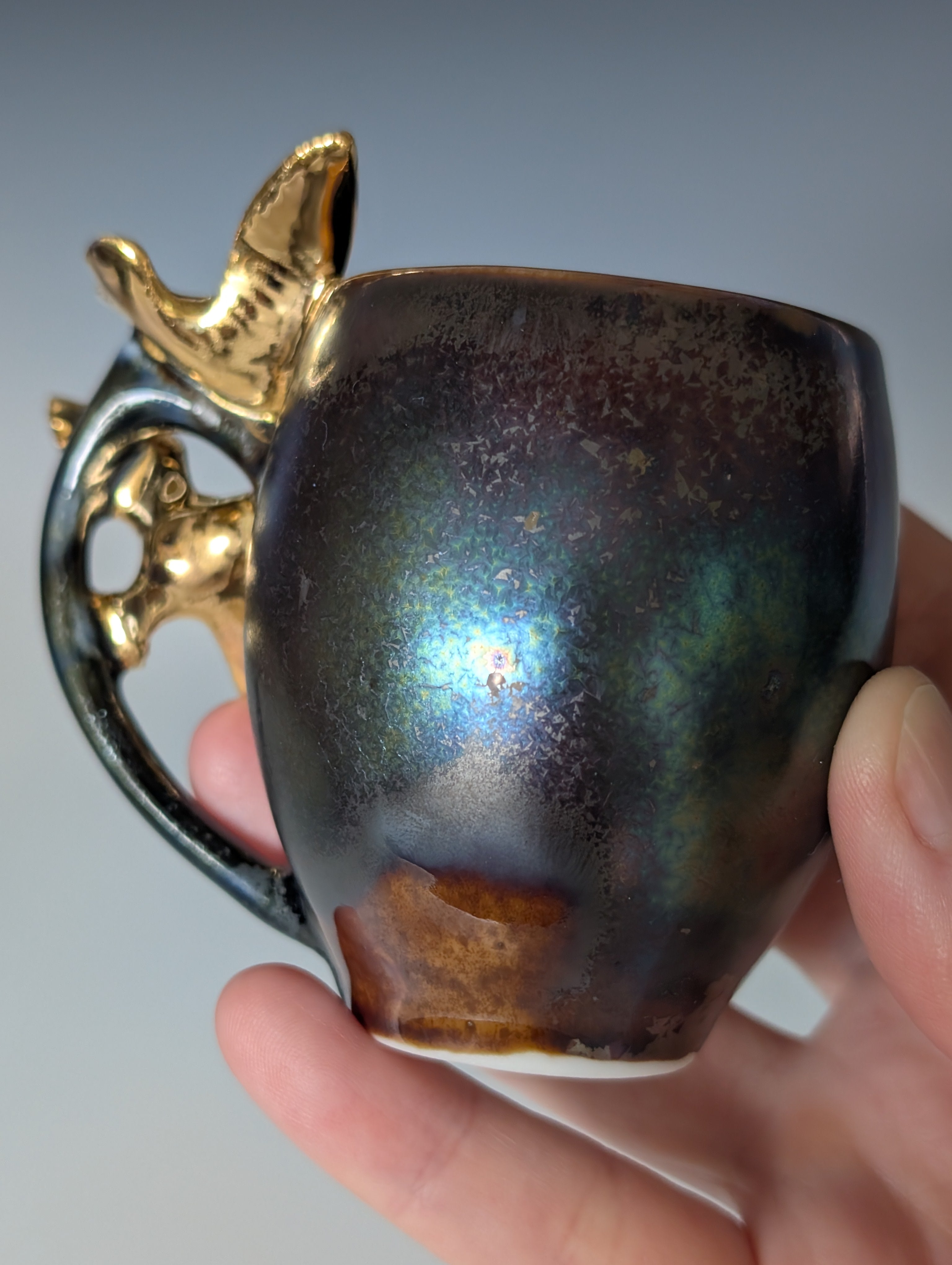 3oz Porcelain espresso mug set - Gold Dove sculptures